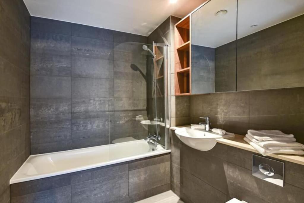 Luxury 2 Bedroom 2 Bathroom Apartment -Borough Market/ London Bridge מראה חיצוני תמונה